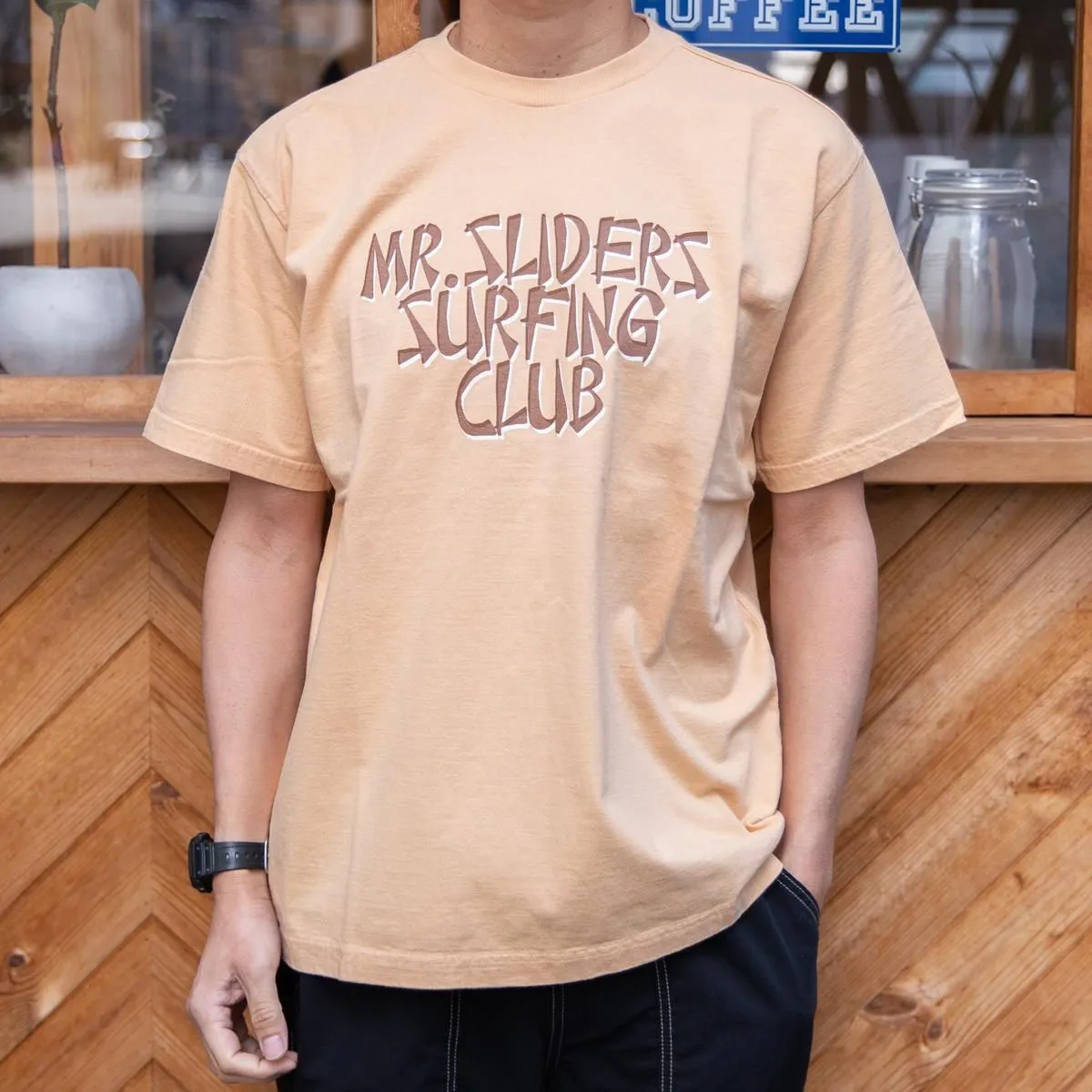 TURN ME ON "SLIDERS SURFING CLUB TEE"