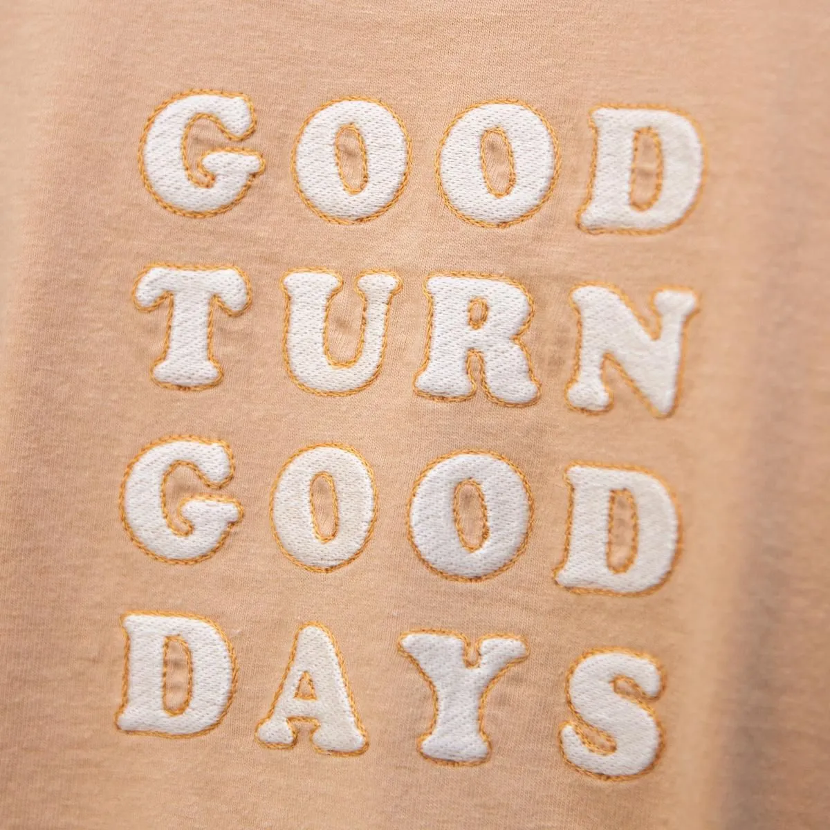 TURN ME ON "GOOD TURN GOOD DAYS TEE" 125-582