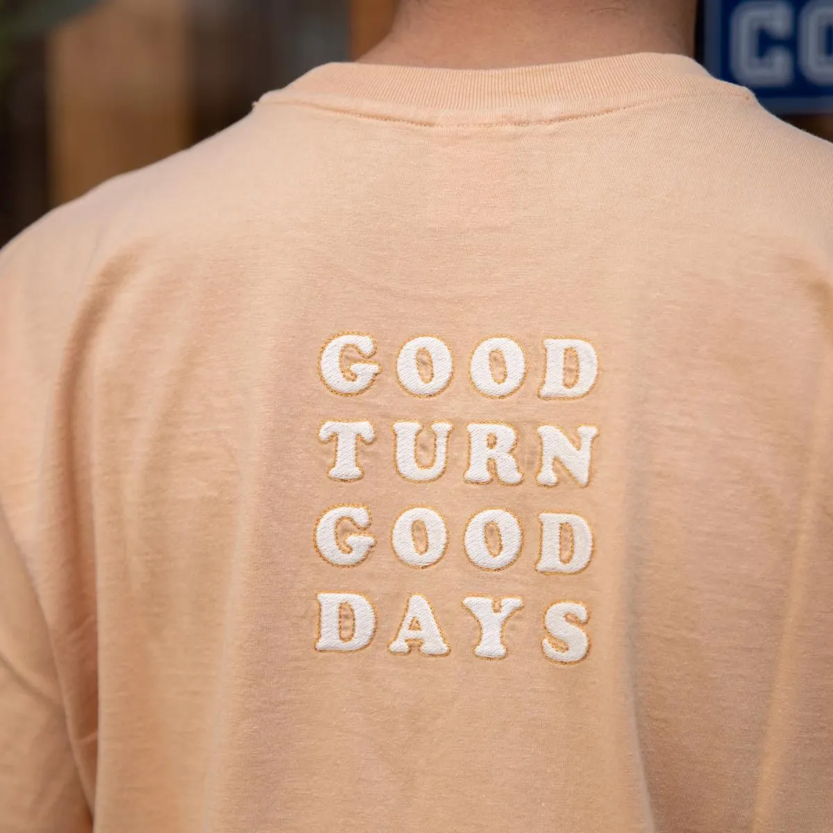 TURN ME ON "GOOD TURN GOOD DAYS TEE" 125-582