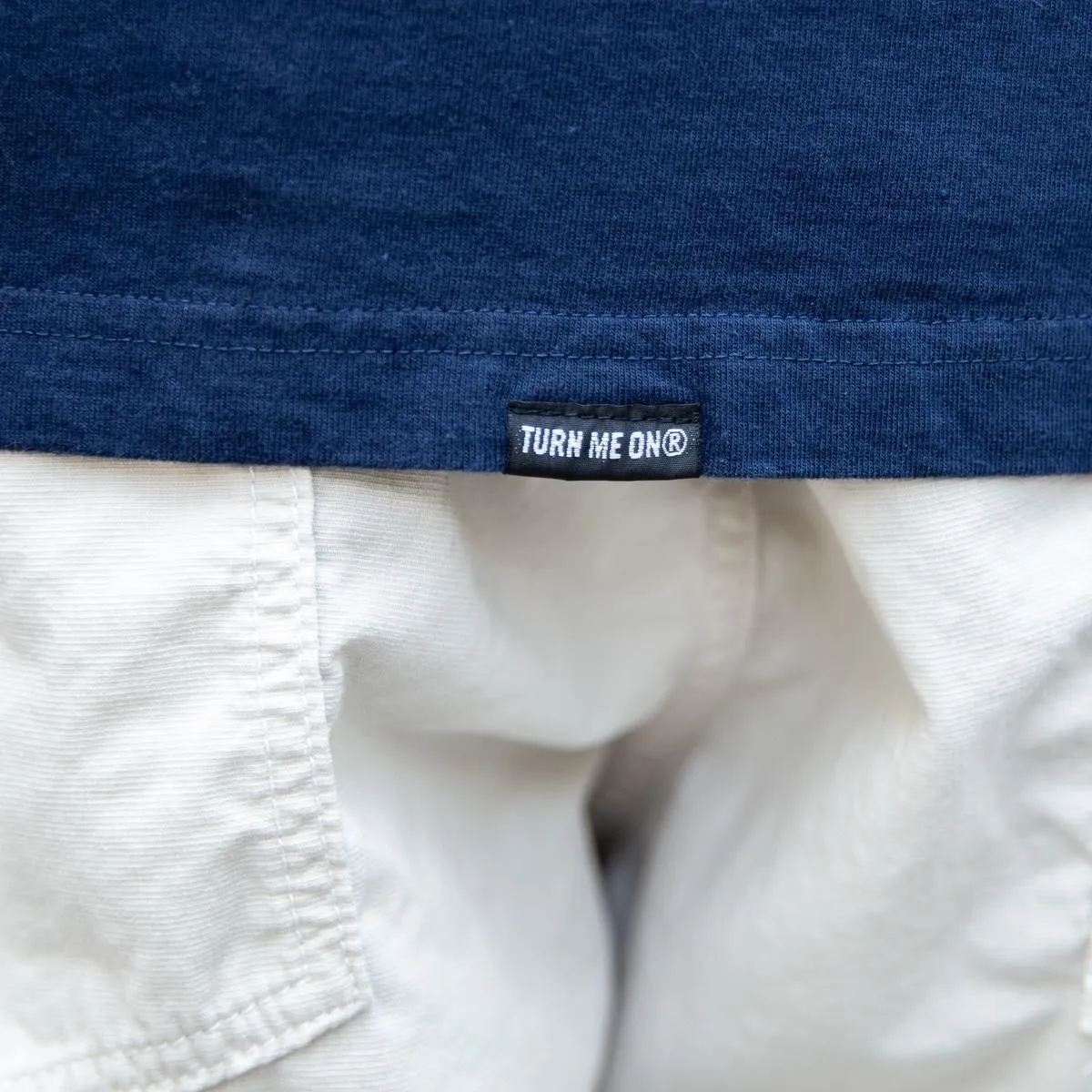 TURN ME ON "GOOD TURN GOOD DAYS TEE" 125-582