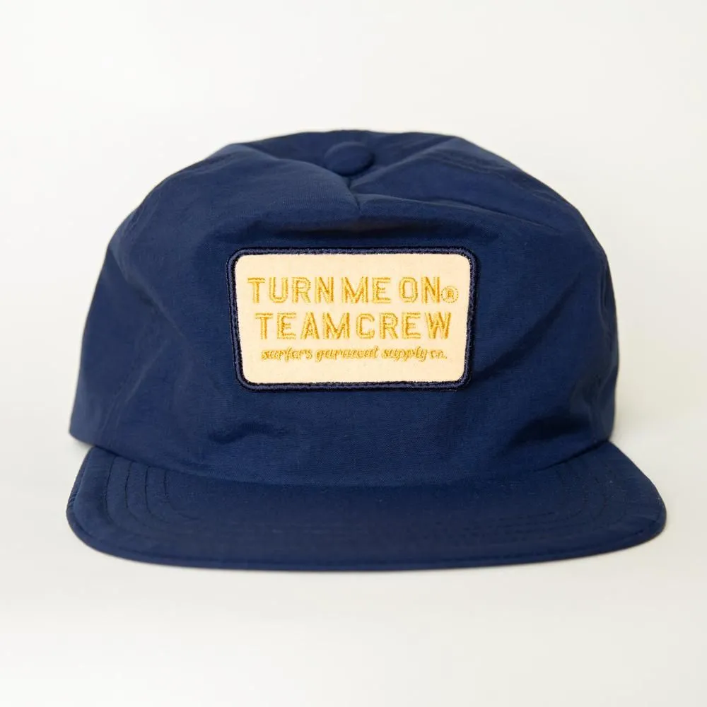 TURN ME ON TEAM CREW ナイロンCAP 525-331