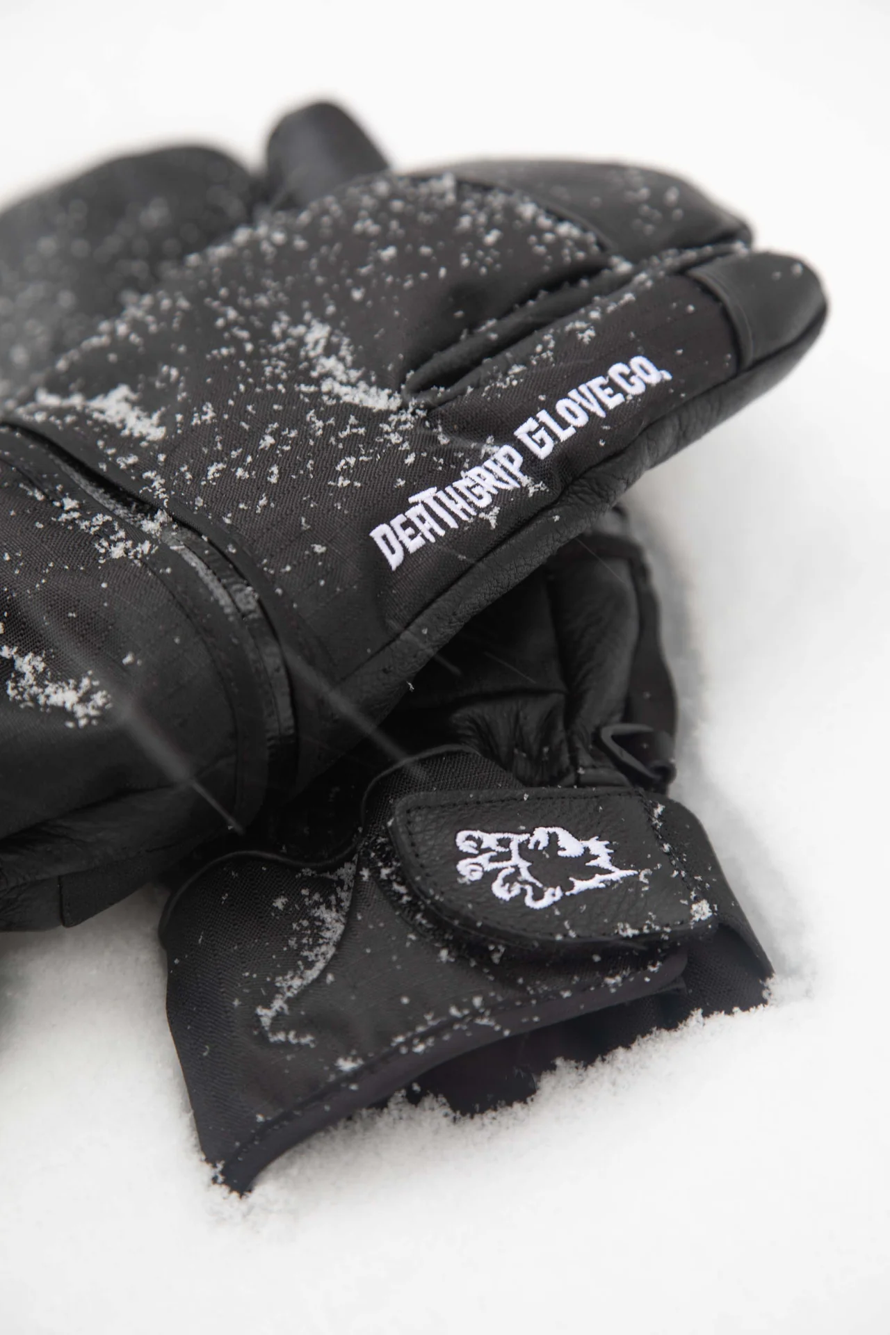 DEATHGRIP GLOVE CO. Werewolf Claw
