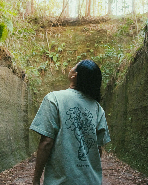 FLATLUX Living Tee