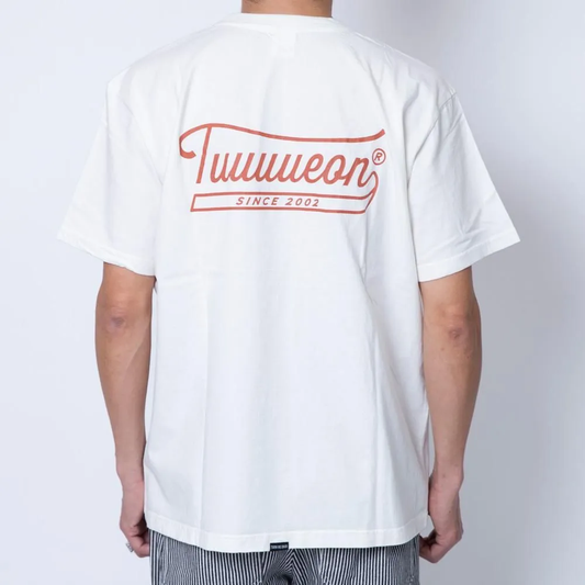 TURN ME ON TUUUUEON TEE WHITE