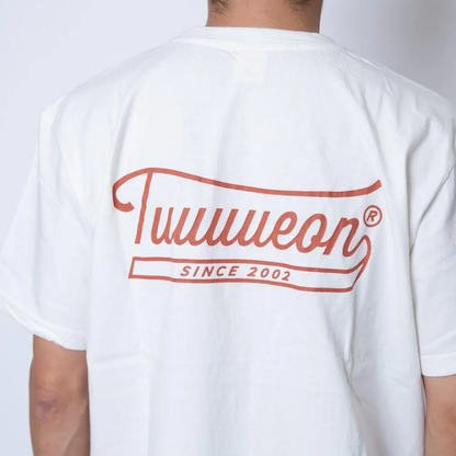 TURN ME ON TUUUUEON TEE WHITE