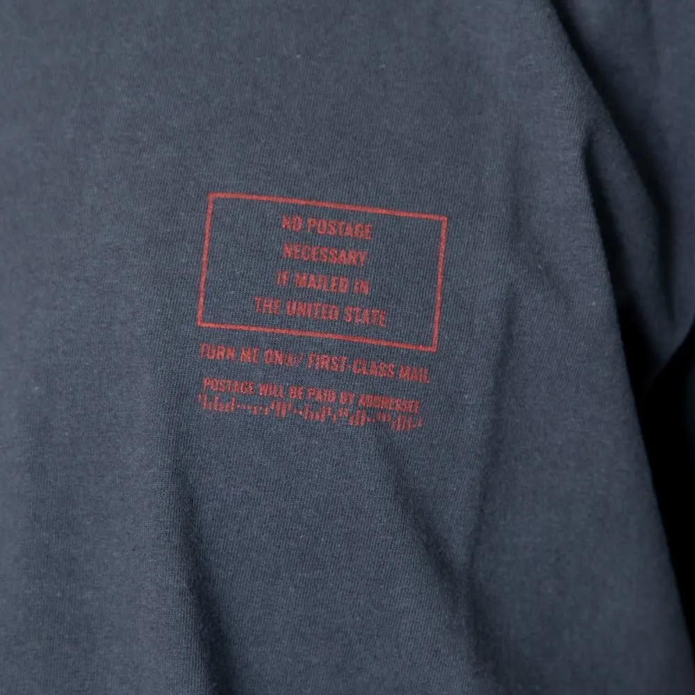 TURN ME ON  GET A FREE TEE BLACK