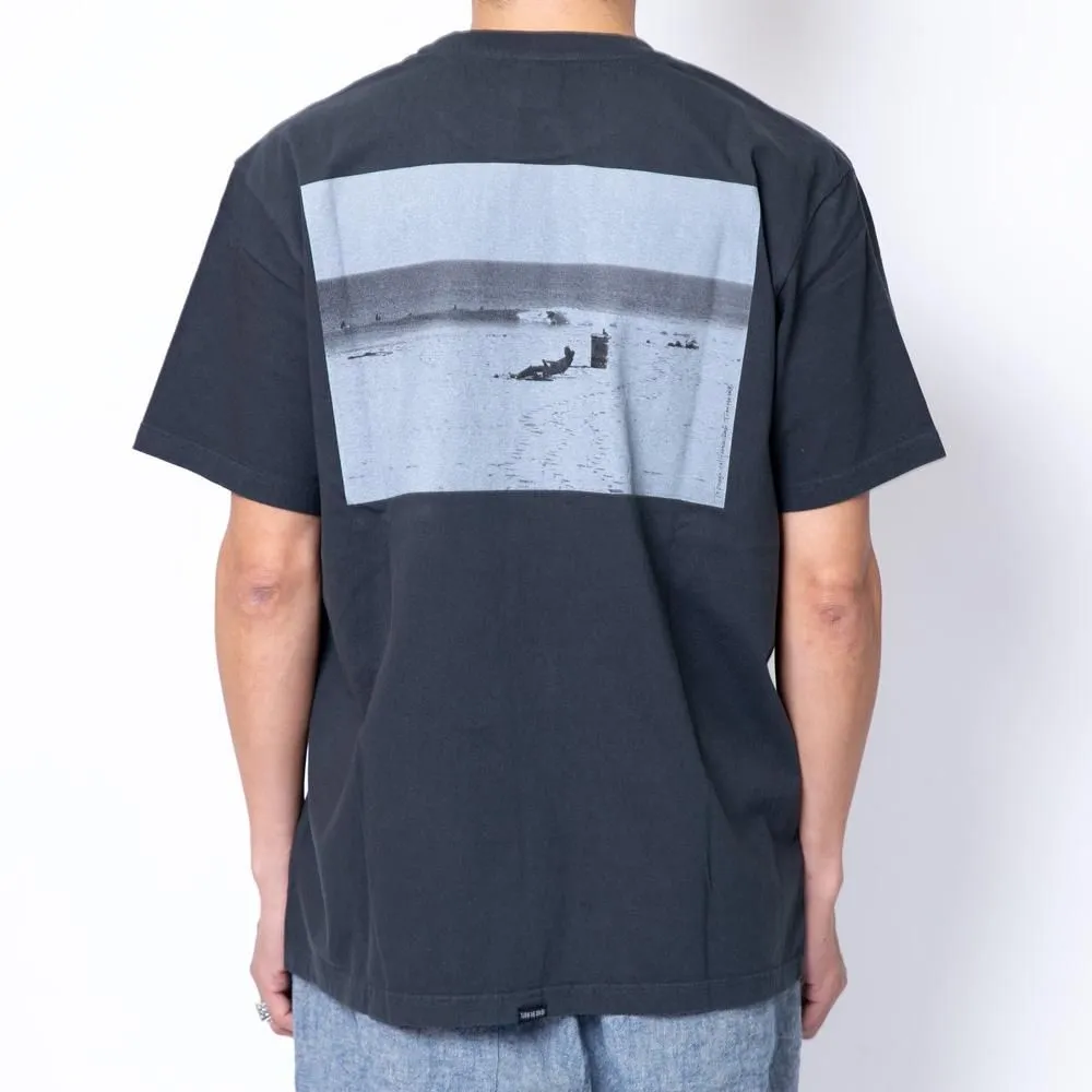 TURN ME ON CA SCRAP BOOK#1 TEE BLACK