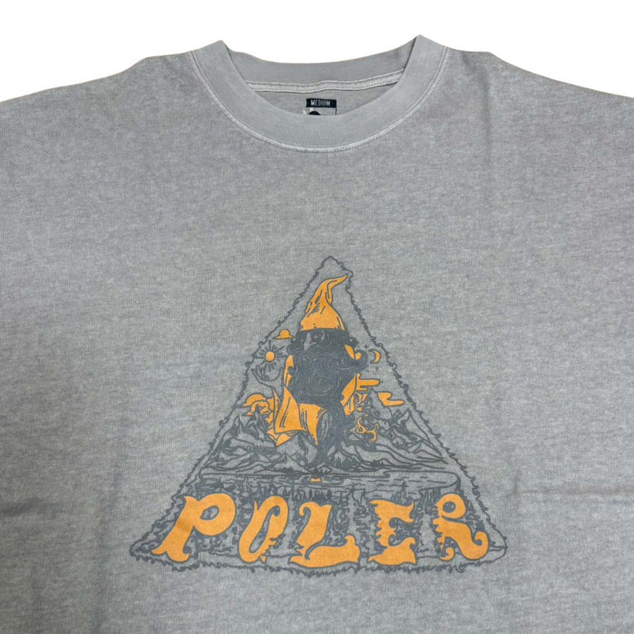 POLER PIGMENT WIZARD RELAX FIT TEE