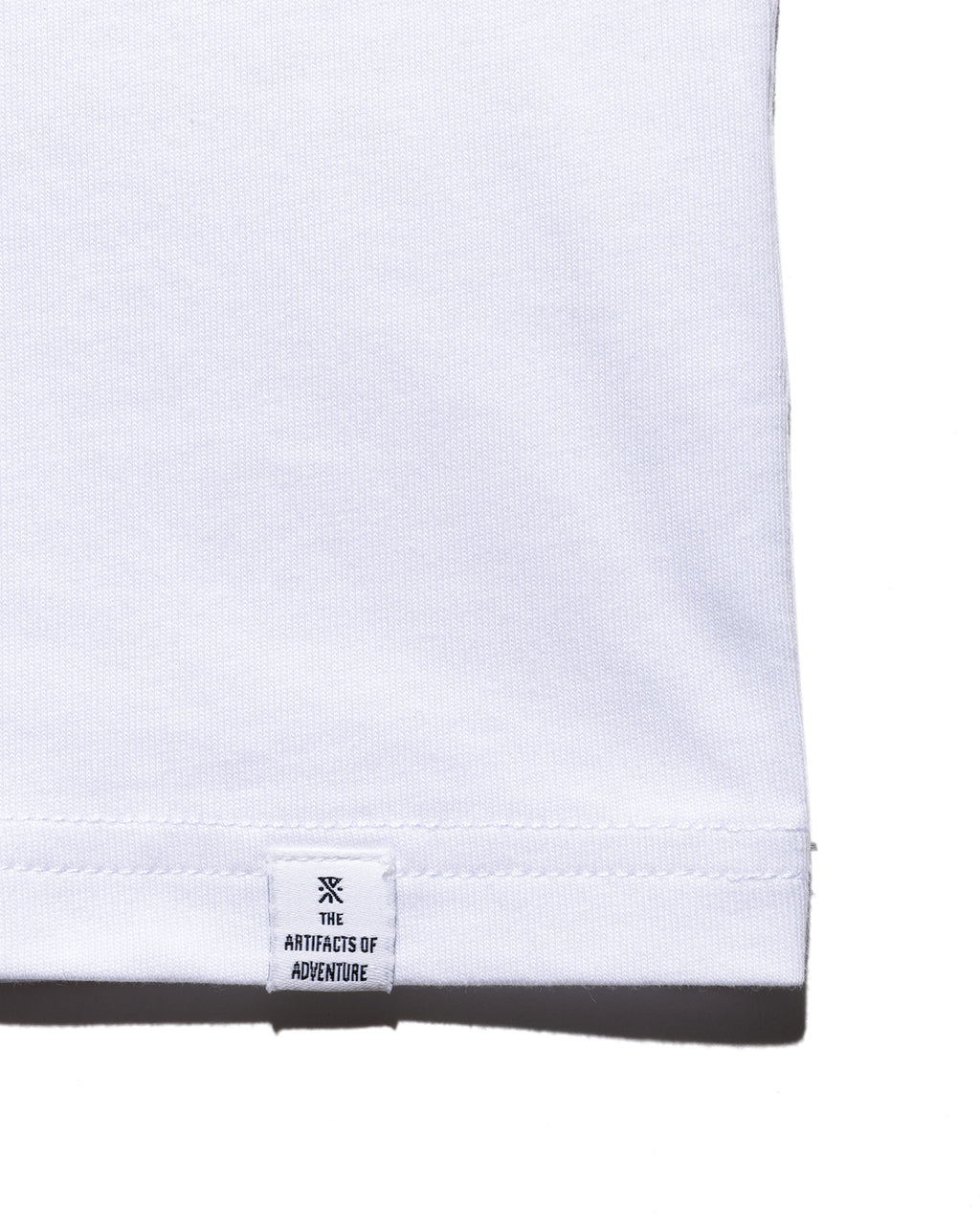 ROARK "READING RITUAL" L/S TEE WHITE
