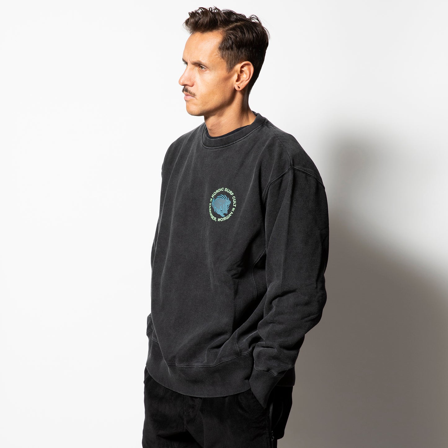 ROARK “SURF CULT” CREW SWEAT