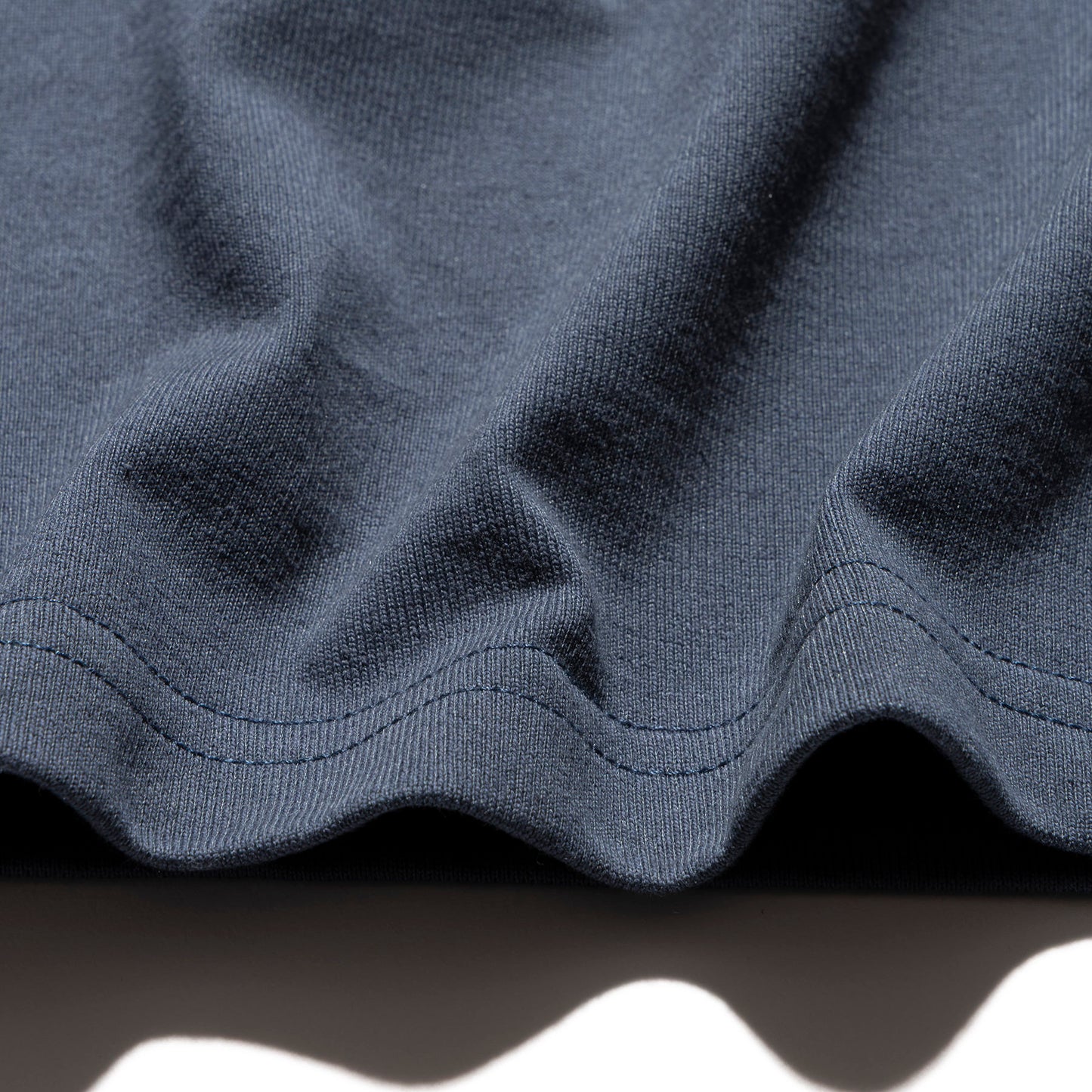 ROARK BEATS OF DISCOVERY FINE TECH DRY TEE