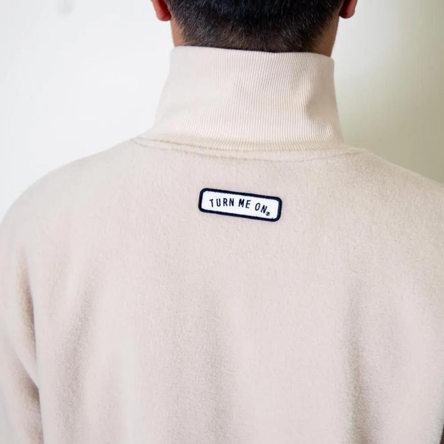 TURN ME ON ZIP UP FLEECE JACKET