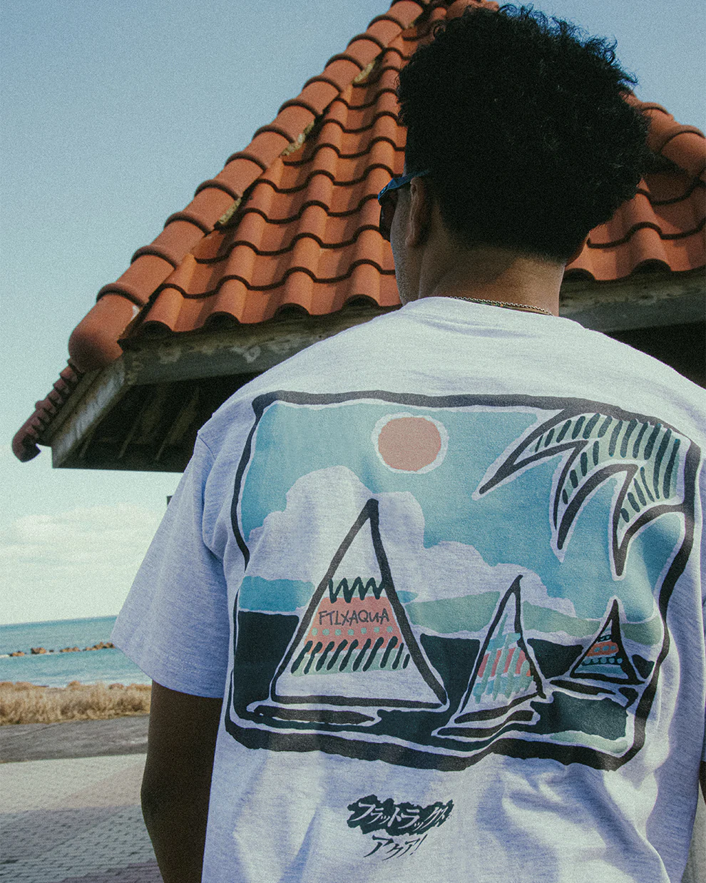 FLATLUX Island Tee